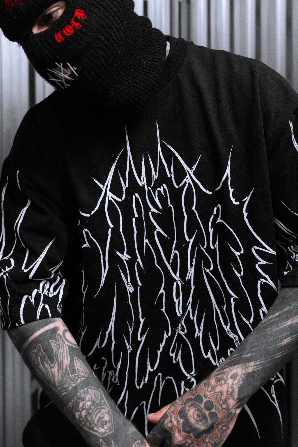 Black Razor (Black) - Heavy Oversized T-Shirt (250GSM)