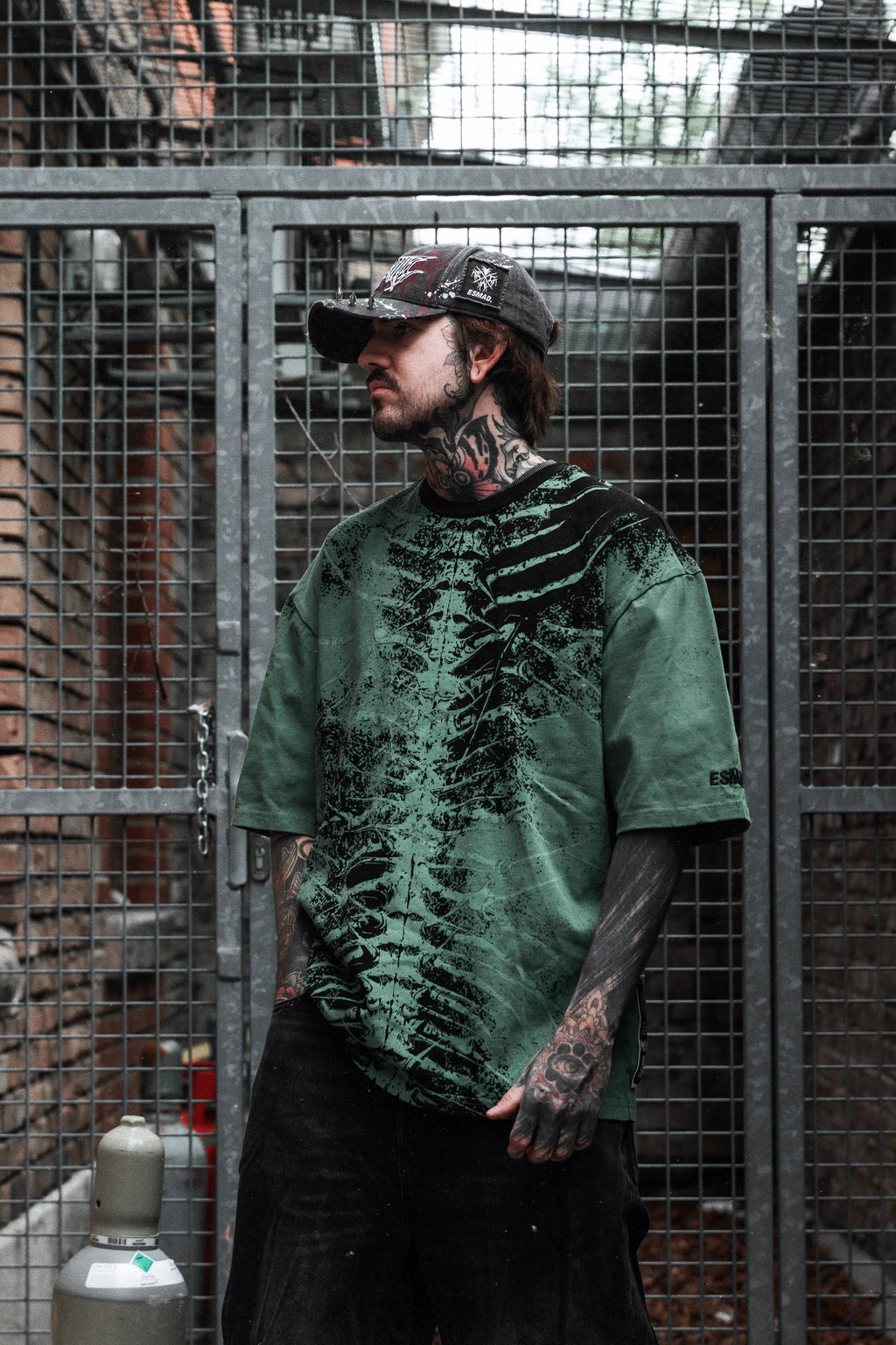 Lineage Of Dusk (Menthol) - Oversized T-Shirt (250GSM)