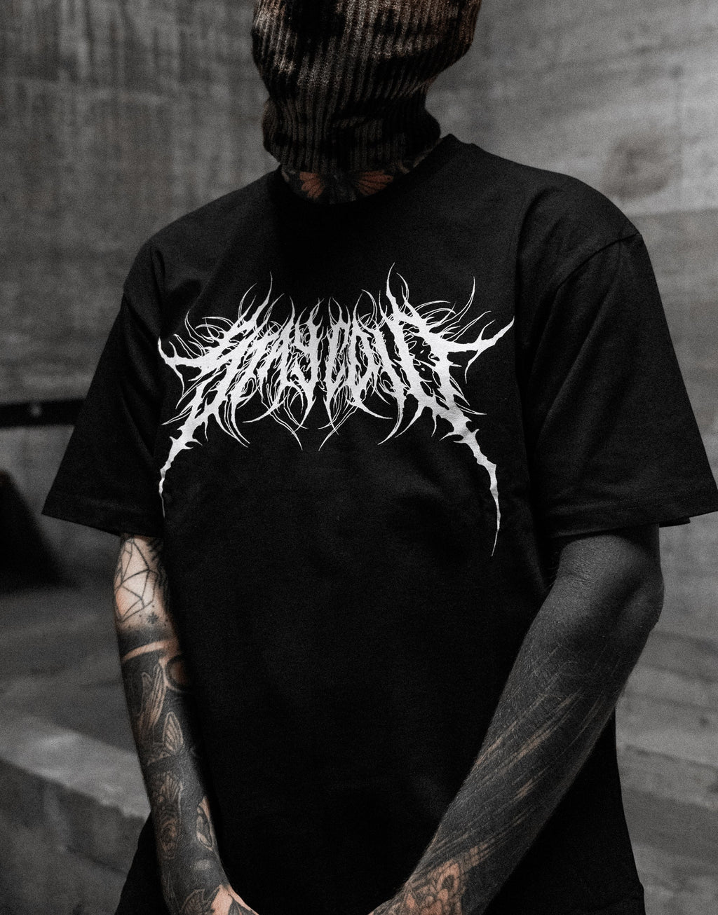 Venom Arc (Black) - Regular T-Shirt (200GSM)