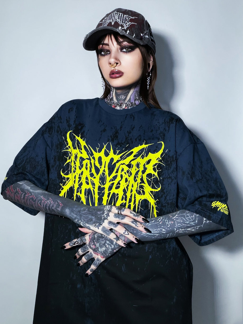 Zombie Fox (Black Petrol) - Oversized T-Shirt (200GSM)